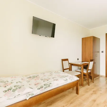 Arko - Pokoje Goscinne I Studia Ostrowo  Exterior foto